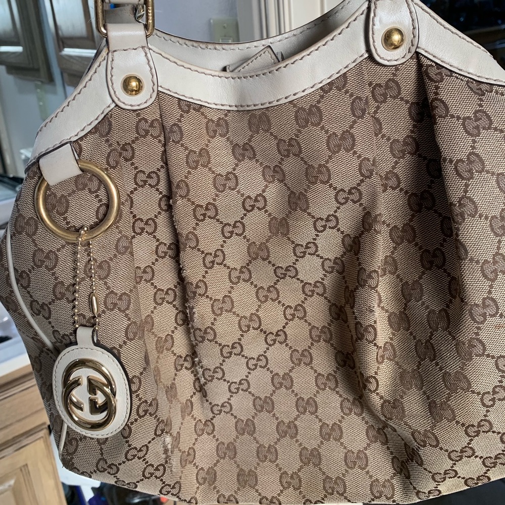Gucci purse authentic